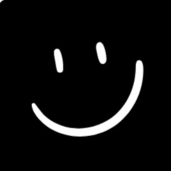 Meet your Posher, Vivian - Picture 1 of 1